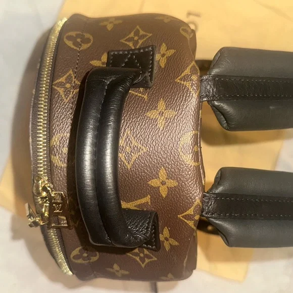 Louis Vuitton Reverse Monogram Backpack - Picture 5 of 15